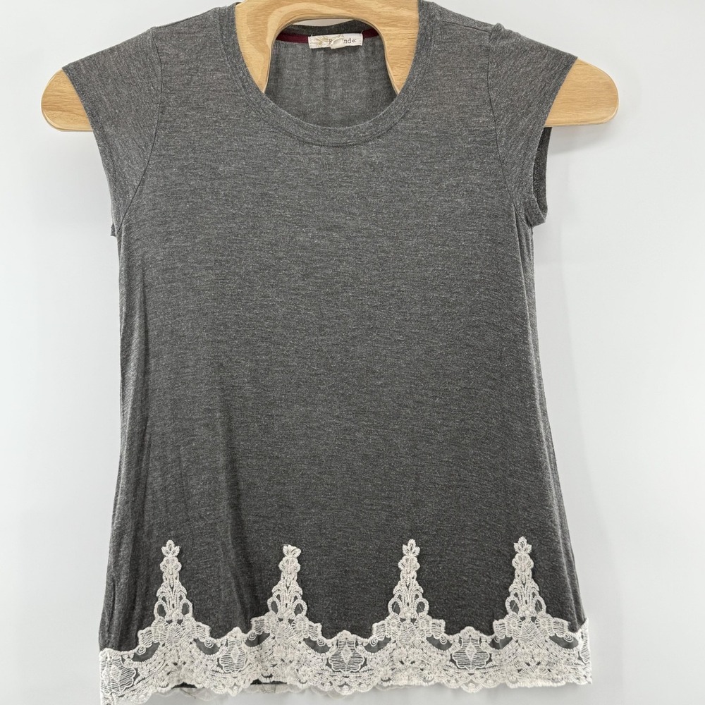 Rewind Shirt Womens Large Gray Cap Sleeve Lace Trim Casual Top Boho Stretch